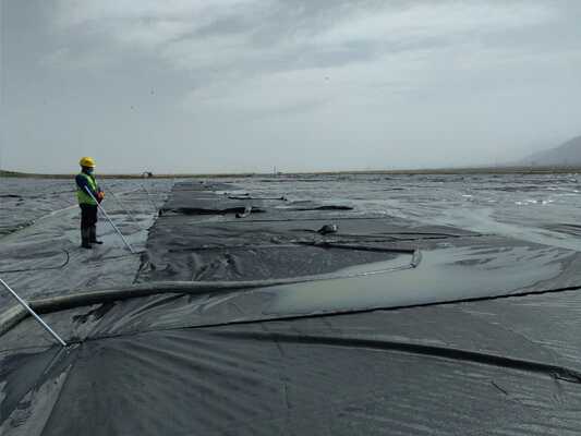 Tubes Dewatering Bags Circumference 12.6m 15.7m Ideal for Environmental Water Treatment and Sediment Filtration Projects