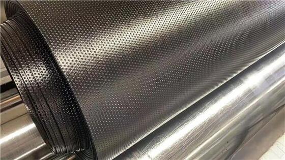 引張強度 ≥15MPa HDPEジオメンブレンライナー 幅1～12メートル 酸素指数 ≥30% 耐久性 防水膜