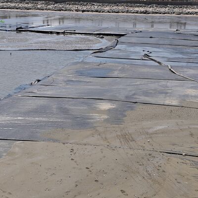 地方自治体の汚泥処理プロジェクト向け高透水性ジオテキスタイル排水チューブ
