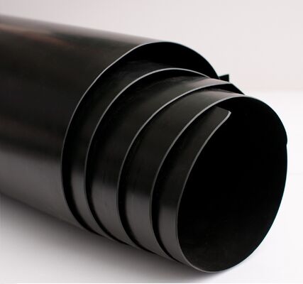 1.5mm HDPE ゲオメムラインライナー 鉱山堆の流出パッドのための特殊化学抵抗性