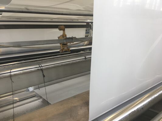 1.5mm HDPE ゲオメムラインライナー 鉱山堆の流出パッドのための特殊化学抵抗性