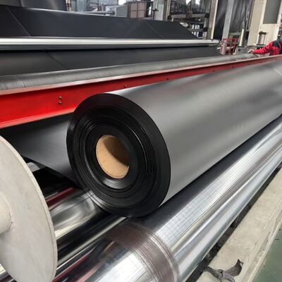 1.5mm HDPE ゲオメムラインライナー 鉱山堆の流出パッドのための特殊化学抵抗性