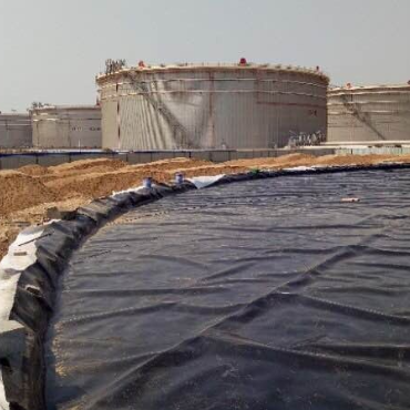 農業用水貯留池用 HDPE ジオメンブレンライナー