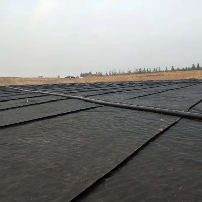産業化学および廃水ラグーンのための防水障壁 HDPE ジオメンブレン ライナー
