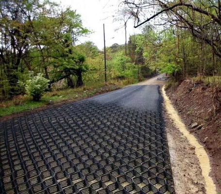 織られ、打ち抜かれる道路工事のための格子HDPE Geocellに砂利を敷きなさい