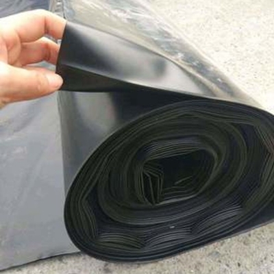 0.2mm 0.5mm 3mm LDPE 防音シートはさみ金水池50mに200m