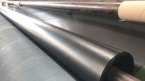 0.2mm 0.5mm 3mm LDPE 防音シートはさみ金水池50mに200m