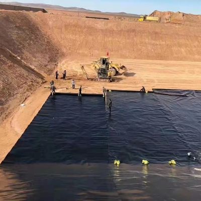 カーボンブラック含有量2.0-3.0 % HDPE 地膜内膜 厚さ0.1-3.0mm 穿孔耐性20N 工業用用途に適