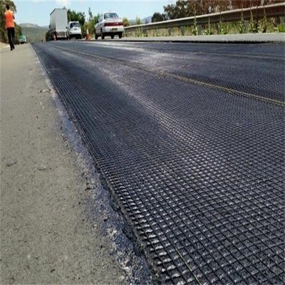 優れたUV耐性 道路建設用ガラス繊維のジオグリッド 1m-6m 幅12-50mm 格子サイズ