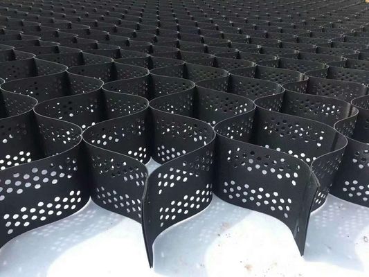 滑らかな表面のジオセルグリッド ASTM HDPE ジオセル規格に準拠し,土壌安定化と排水ソリューションを提供します